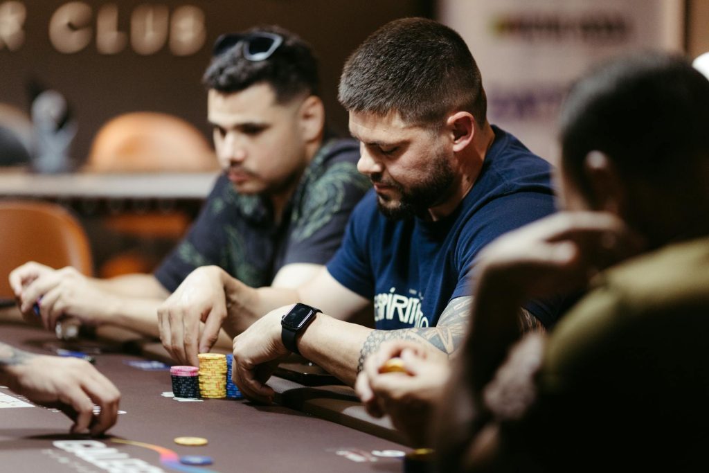 Tìm hiểu luật chơi Baccarat tại KUWIN có gì khác biệt